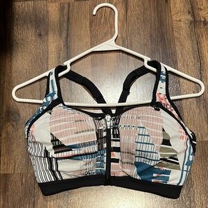 Stylish Multicolor Sports Bra from Victoria’s Secret